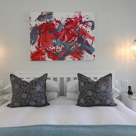 Lakeside Lodge & Spa Седжфилд Экстерьер фото