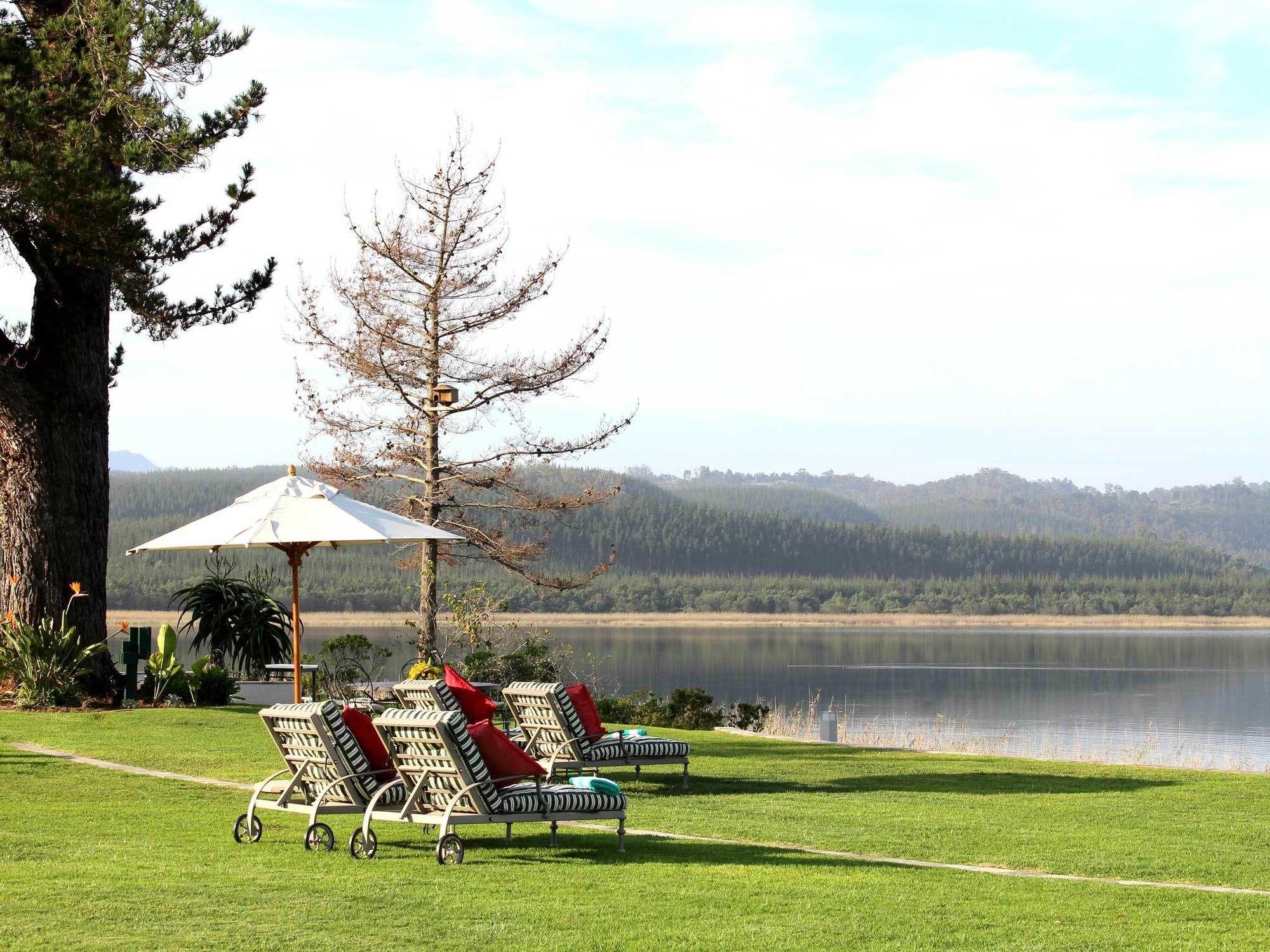 Lakeside Lodge & Spa Седжфилд Экстерьер фото