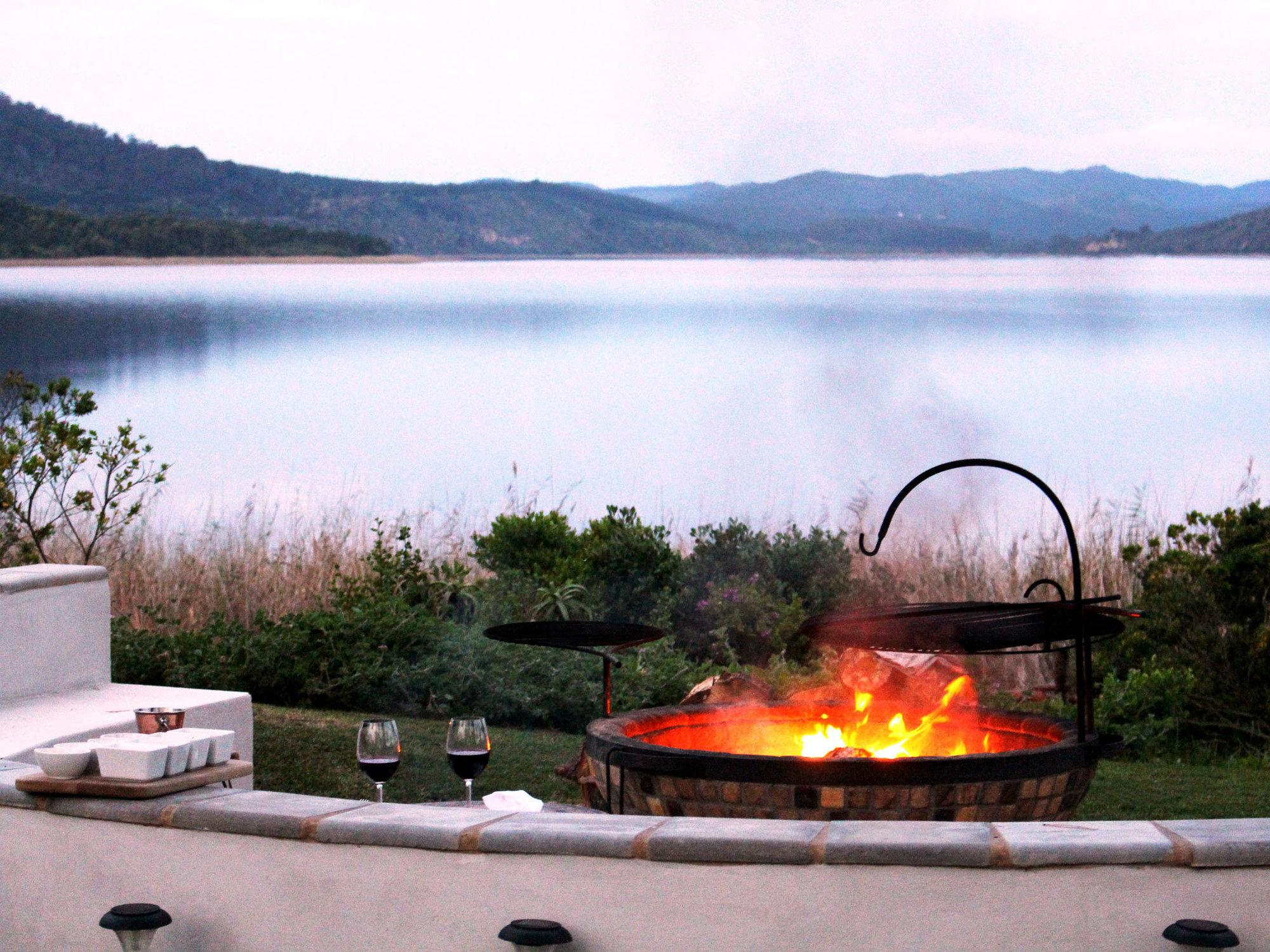 Lakeside Lodge & Spa Седжфилд Экстерьер фото
