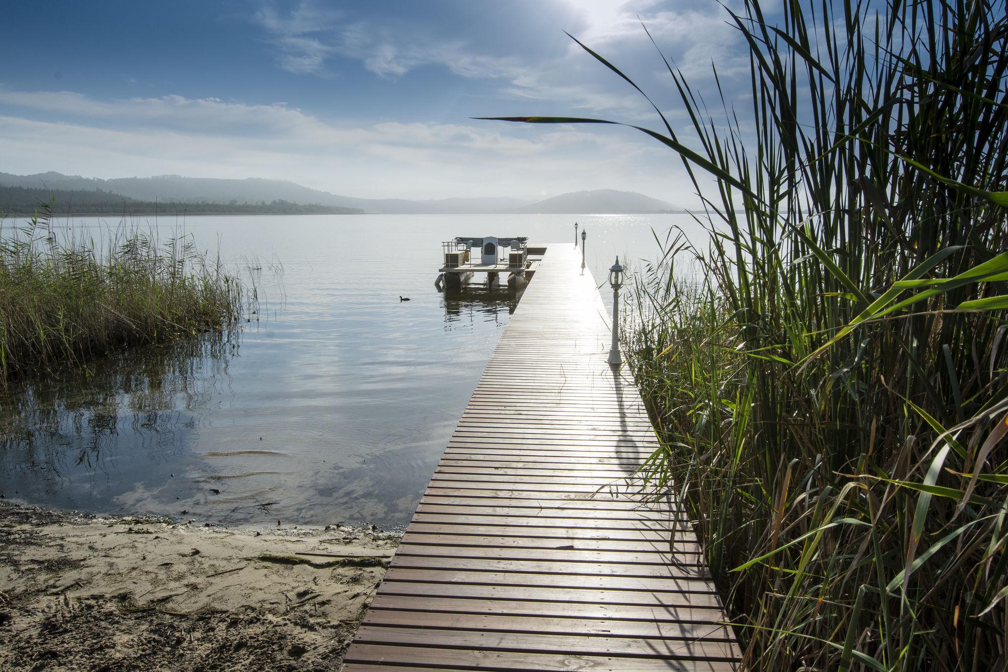 Lakeside Lodge & Spa Седжфилд Экстерьер фото
