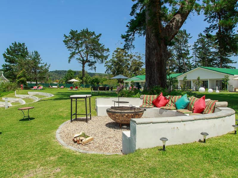 Lakeside Lodge & Spa Седжфилд Экстерьер фото